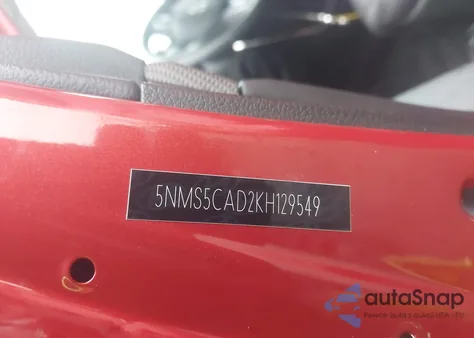 2019 Hyundai Santa Fe Ultimate z USA, uszkodzony, nr VIN 5NMS5CAD2KH129549